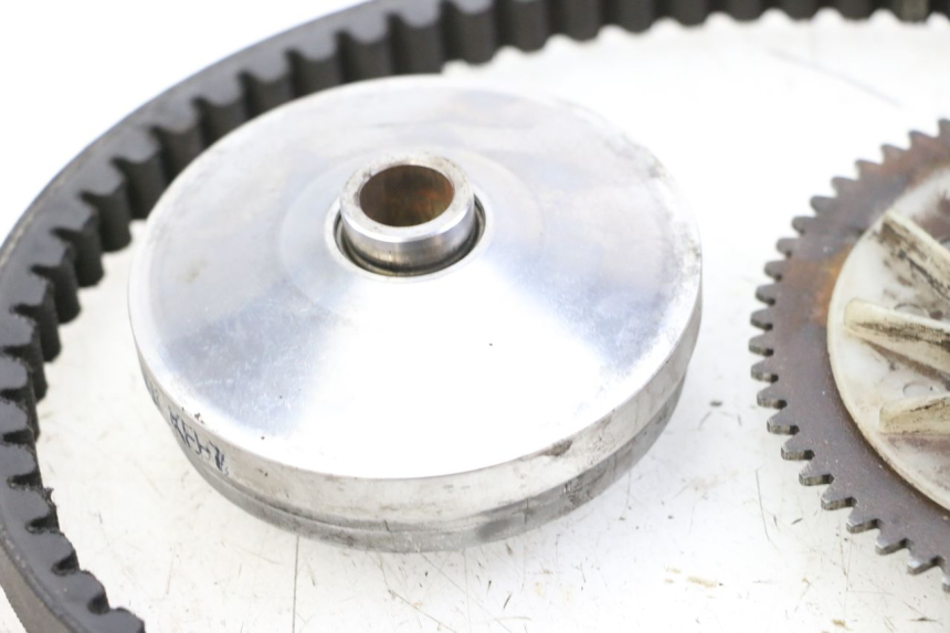 photo de VARIATORE KYMCO AGILITY 4T 50 (2018 - 2022) - Primo piano tecnico