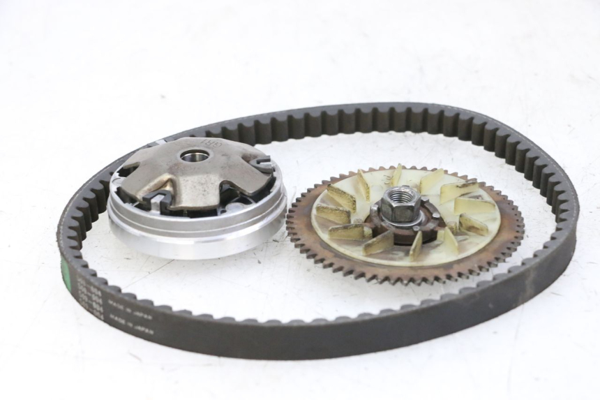 photo de VARIATORE KYMCO AGILITY 4T 50 (2018 - 2022) - Zoom sullo stato d'uso