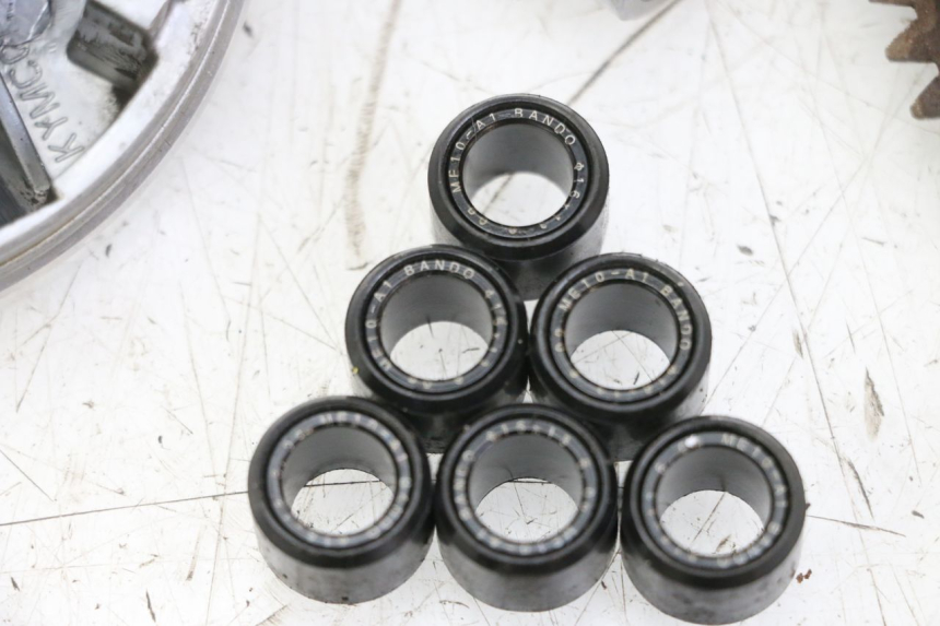 photo de VARIATORE KYMCO AGILITY 4T 50 (2018 - 2022) - Marcature e riferimenti originali