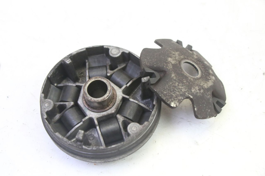 photo de VARIATORE KYMCO AGILITY 4T 50 (2005 - 2018) - Primo piano tecnico