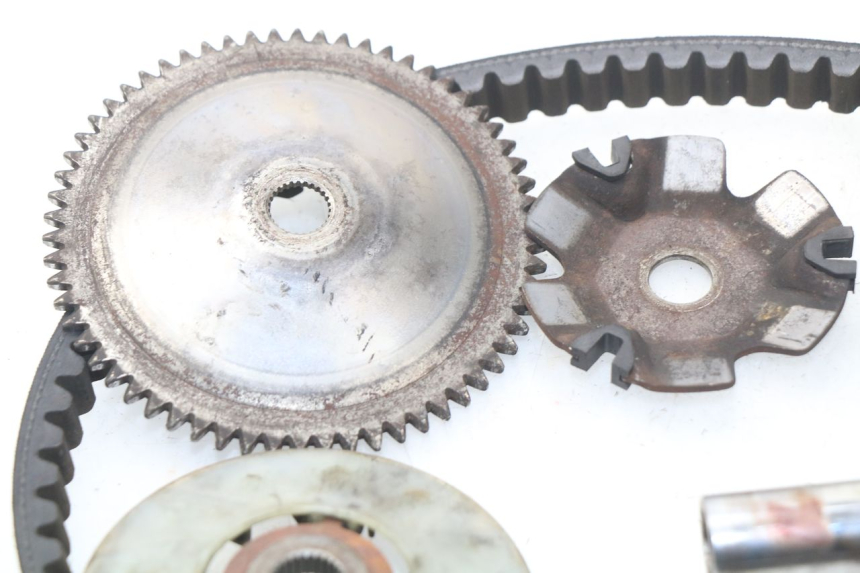 photo de Variatore KYMCO AGILITY CITY 2T 50 (2008 - 2016) - Primo piano tecnico