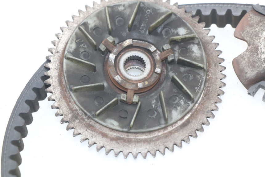 photo de Variatore KYMCO AGILITY CITY 2T 50 (2008 - 2016) - Stato della superficie e materiale