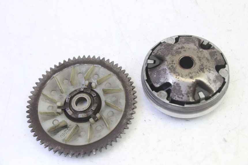 photo de VARIATORE KYMCO AGILITY NAKED RENOUVO 2T 50 (2011 - 2018) - Zoom sullo stato d'uso