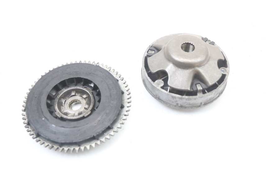 photo de VARIATORE APRILIA SR MOTARD 50 (2012 - 2018) - Zoom sullo stato d'uso