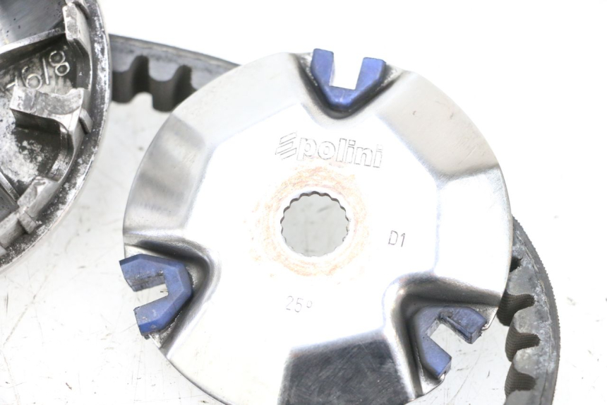 photo de VARIATORE MBK BOOSTER SPIRIT 50 (2004 - 2017) - Caratteristiche distintive