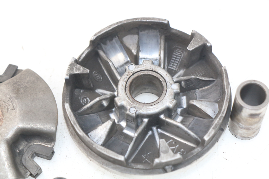 photo de VARIATORE MBK BOOSTER SPIRIT NAKED 50 (2004 - 2017) - Zoom sullo stato d'uso