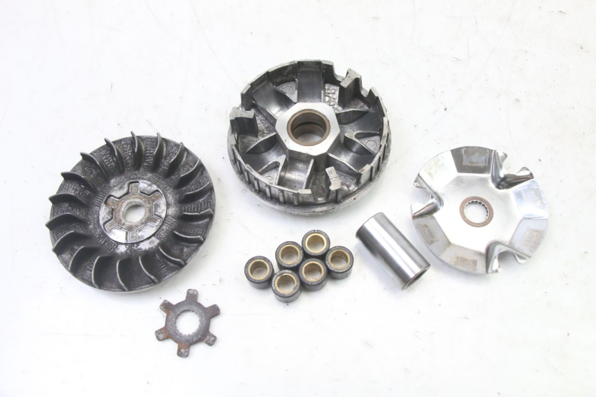 photo de VARIATORE MBK BOOSTER SPIRIT NAKED 50 (2004 - 2017) - Vista principale