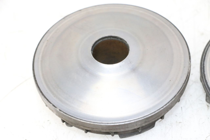 photo de VARIATORE SUZUKI BURGMAN 125 (2007 - 2014) - Dettagli dei punti di fissaggio