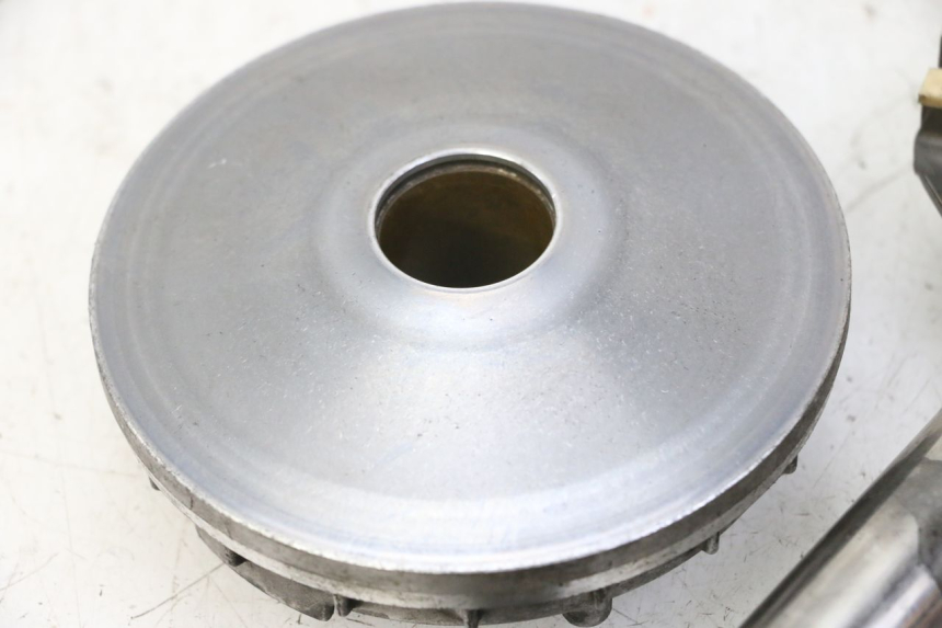 photo de VARIATORE SUZUKI BURGMAN 125 (2007 - 2014) - Dettagli dei punti di fissaggio