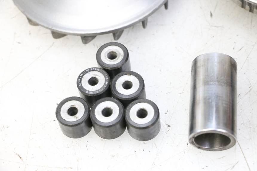 photo de VARIATORE SUZUKI BURGMAN 125 (2007 - 2014) - Primo piano tecnico