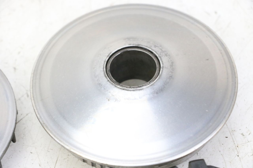 photo de VARIATORE SUZUKI BURGMAN 125 (2007 - 2014) - Dettagli dei punti di fissaggio