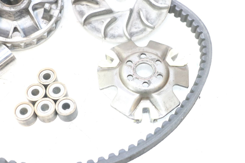 photo de VARIATORE BMW C1 125 (2000 - 2003) - Altra vista dell'articolo