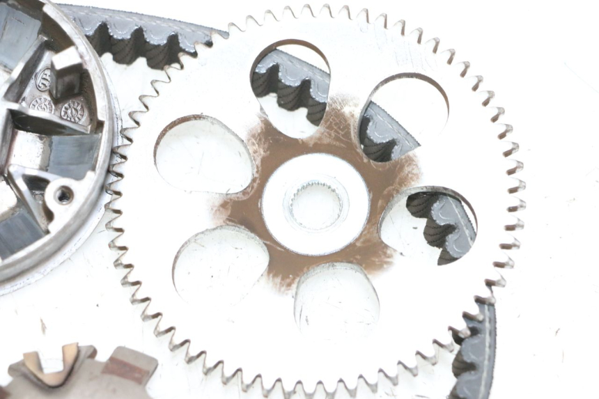 photo de VARIATORE PEUGEOT CITYSTAR 50 (2013 - 2017) - Zoom sui componenti