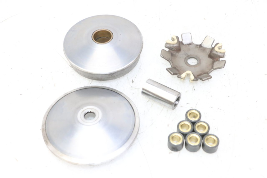 photo de VARIATORE PEUGEOT CITYSTAR 50 (2013 - 2017) - Dettagli dei punti di fissaggio