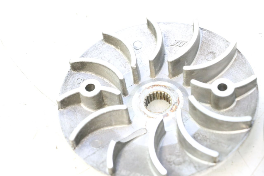 photo de VARIATORE CF MOTO E-CHARM 125 (2005 - 2008) - Zoom sullo stato d'uso
