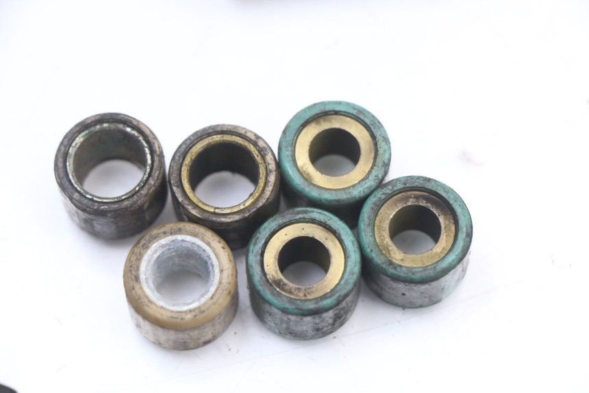 photo de VARIATORE PEUGEOT ELYSTAR 50 (2002 - 2014) - Dettagli dei punti di fissaggio