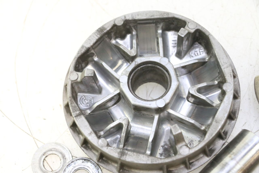 photo de VARIATORE HONDA FES PANTHEON 125 (2003 - 2007) - Stato della superficie e materiale