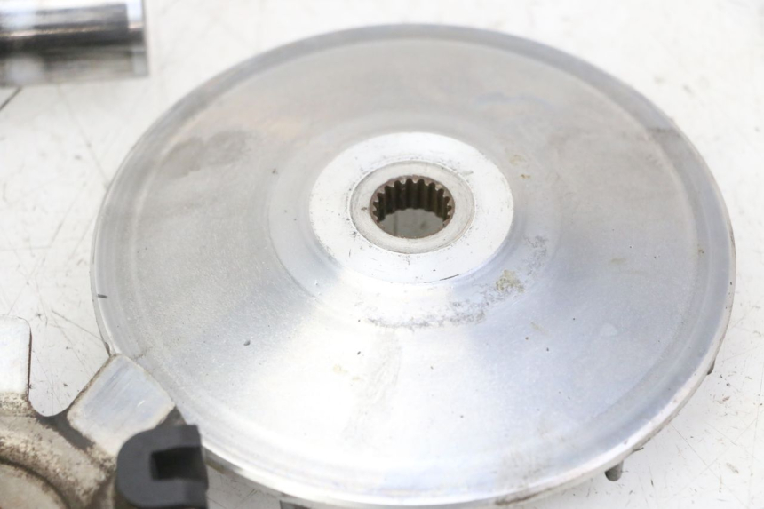 photo de VARIATORE HONDA FES S-WING SWING ABS 125 (2007 - 2015) - Primo piano tecnico