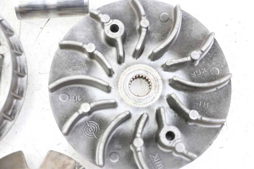 photo de VARIATORE HONDA FES S-WING SWING ABS 125 (2007 - 2015) - Stato della superficie e materiale