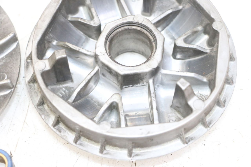 photo de VARIATORE HONDA FES S-WING SWING ABS 125 (2007 - 2015) - Altra vista dell'articolo