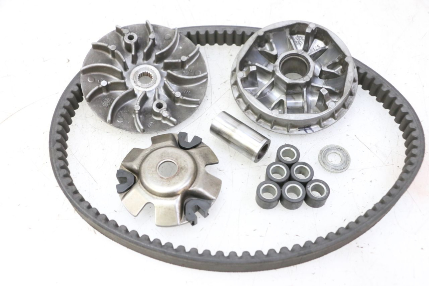 photo de VARIATORE HONDA FES S-WING SWING ABS 125 (2007 - 2015) - Vista principale