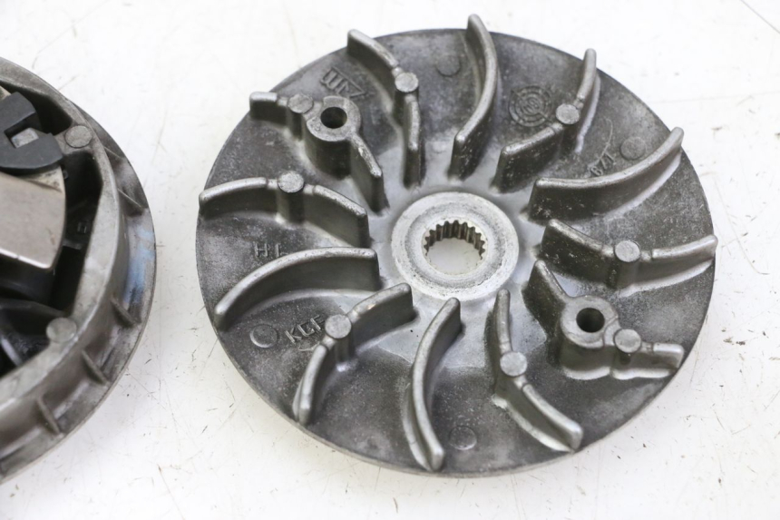 photo de VARIATORE HONDA FES S-WING SWING ABS 125 (2007 - 2015) - Dettaglio del componente