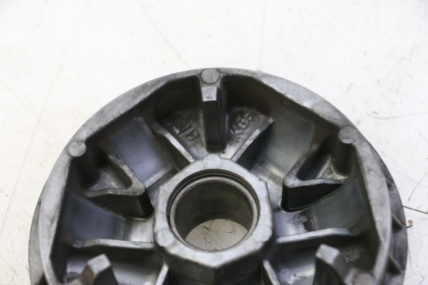 photo de VARIATORE HONDA FES S-WING SWING ABS 125 (2007 - 2015) - Primo piano tecnico