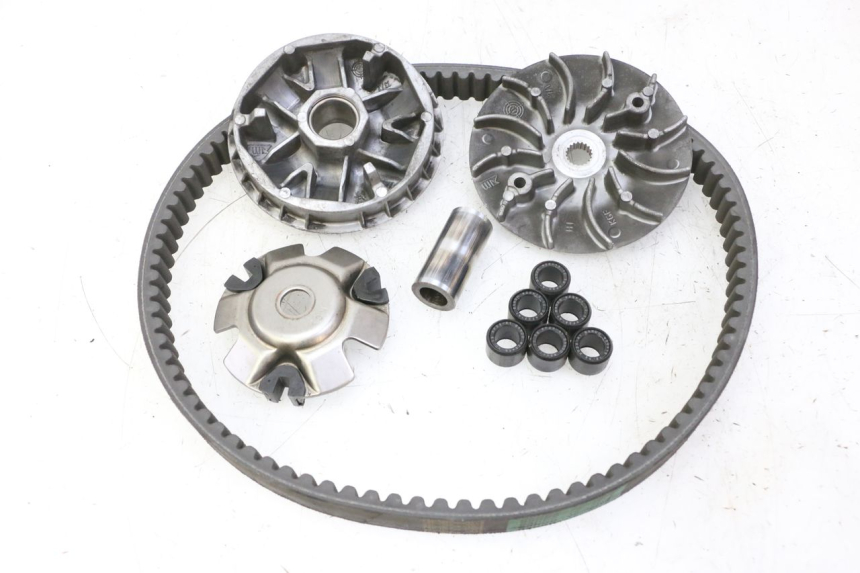 photo de VARIATORE HONDA FES S-WING SWING ABS 125 (2007 - 2015) - Vista principale