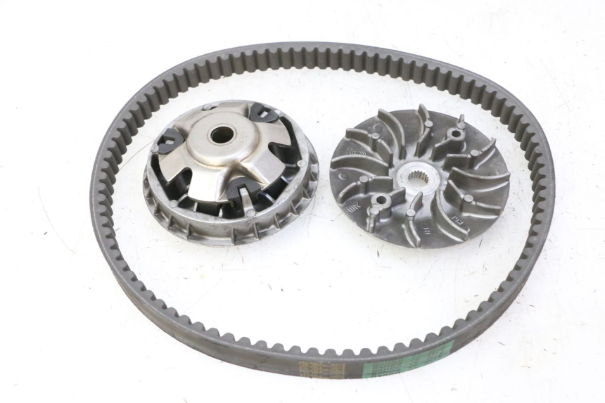 photo de VARIATORE HONDA FES S-WING SWING ABS 125 (2007 - 2015) - Dettaglio del componente