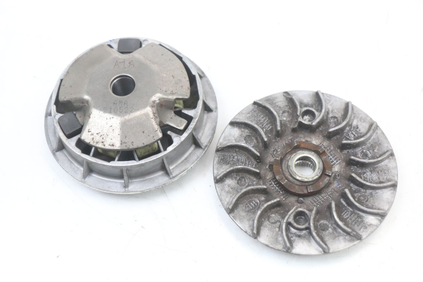 photo de VARIATORE SYM FIDDLE 3 III 50 (2014 - 2020) - Altra angolazione