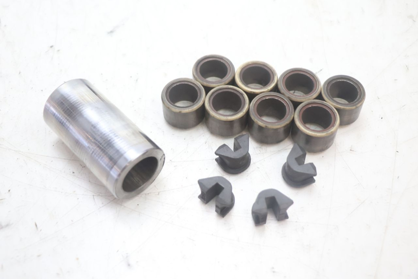 photo de VARIATORE HONDA FJS SILVER WING SILVERWING 400 (2005 - 2008) - Dettagli dei punti di fissaggio
