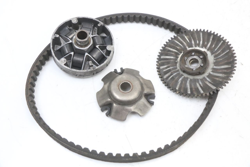 photo de VARIATORE PIAGGIO FLY 4T 50 (2004 - 2010) - Zoom sullo stato d'uso