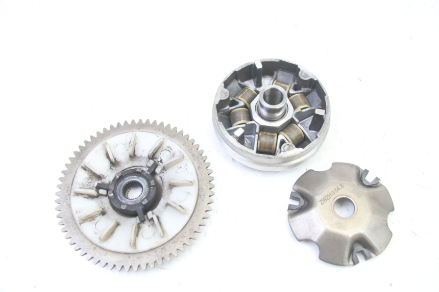 photo de VARIATORE VENESI FLY RETRO 4T 50 (2020 - 2025) - Altra angolazione