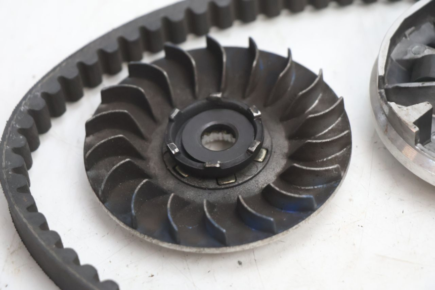 photo de VARIATORE KEEWAY FOCUS 50 (2006 - 2009) - Altra vista dell'articolo