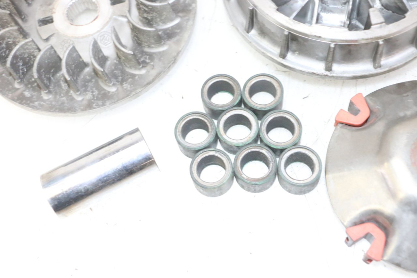 photo de VARIATORE PEUGEOT GEOPOLIS 400 (2007 - 2013) - Caratteristiche distintive