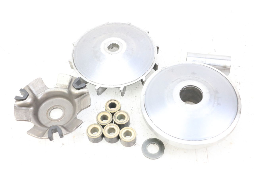 photo de VARIATORE GOES WIKI 125 (2010 - 2015) - Dettagli dei punti di fissaggio