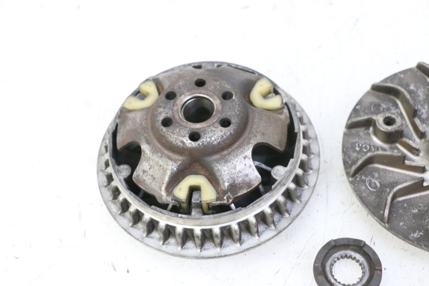 photo de VARIATORE KYMCO GRAND DINK 125 (2002 - 2007) - Zoom sullo stato d'uso