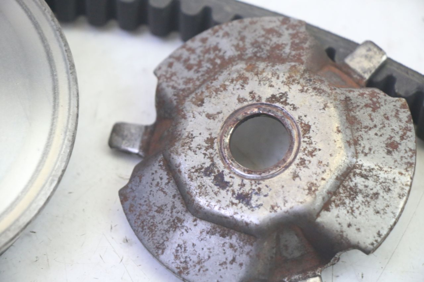 photo de VARIATORE SYM GTS EVO 125 (2009 - 2013) - Primo piano tecnico