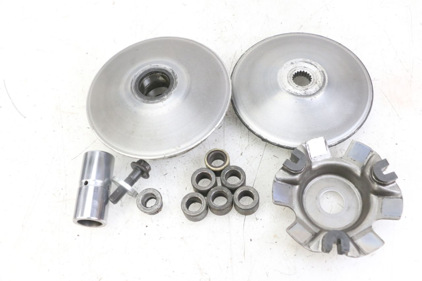 photo de VARIATORE HONDA SH i 300 (2015 - 2020) - Primo piano tecnico