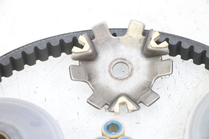 photo de VARIATORE PEUGEOT JET FORCE CARBU 50 (2003 - 2016) - Vista d'insieme del prodotto