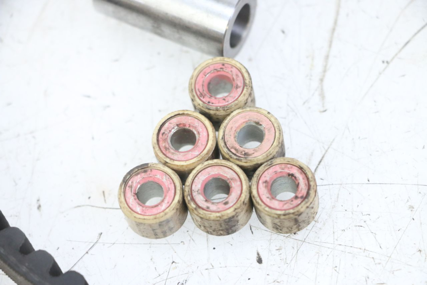 photo de VARIATORE PEUGEOT KISBEE 2T 50 (2018 - 2022) - Zoom sui componenti