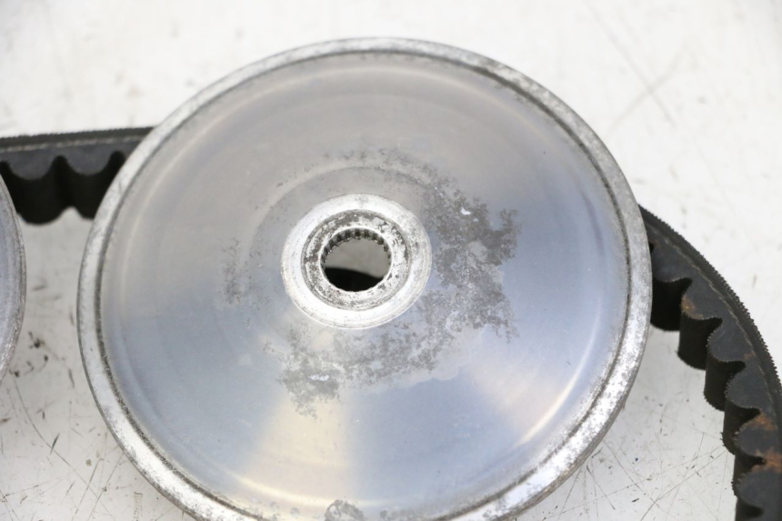 photo de VARIATORE PEUGEOT KISBEE 2T 50 (2010 - 2017) - Altra angolazione