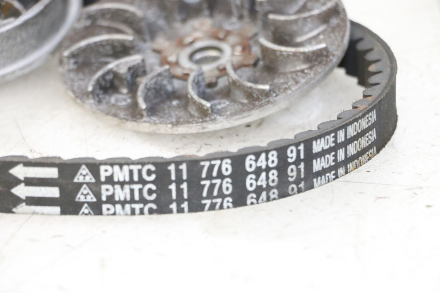 photo de VARIATORE PEUGEOT KISBEE 2T 50 (2010 - 2017) - Dettagli dei punti di fissaggio