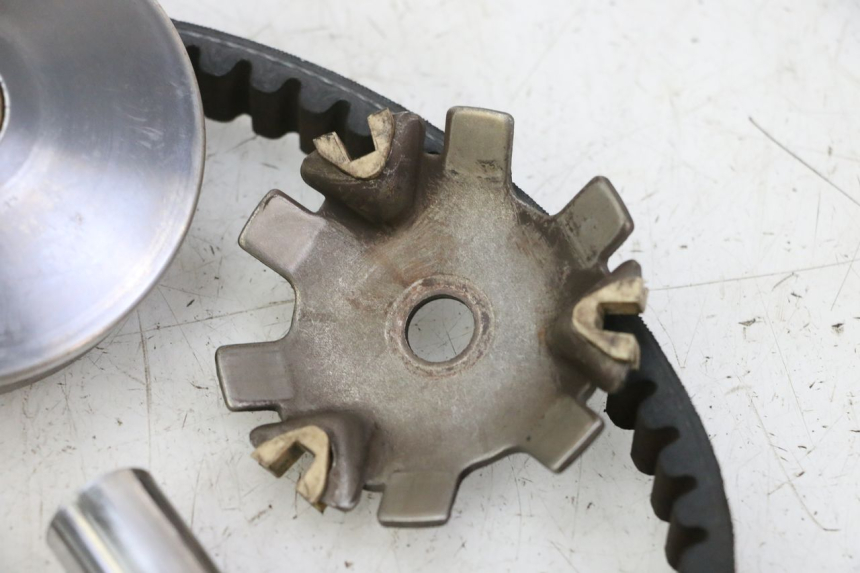 photo de VARIATORE PEUGEOT KISBEE 2T 50 (2010 - 2017) - Vista d'insieme del prodotto