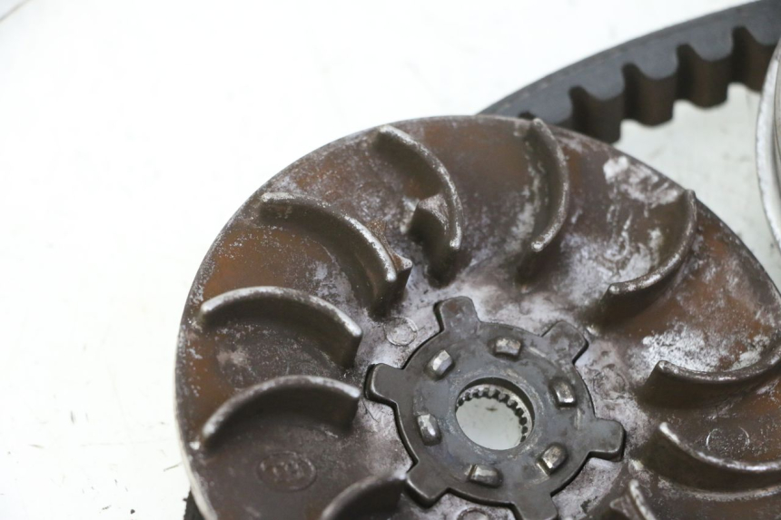 photo de VARIATORE PEUGEOT KISBEE 2T 50 (2010 - 2017) - Marcature e riferimenti originali