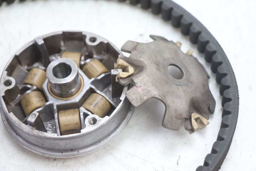 photo de VARIATORE PEUGEOT KISBEE 2T 50 (2010 - 2017) - Marcature e riferimenti originali