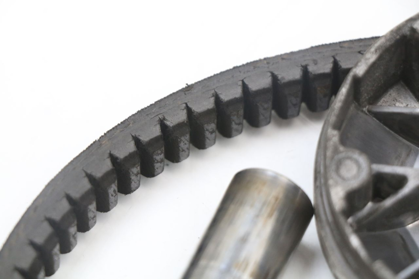 photo de VARIATORE PEUGEOT KISBEE 4T 50 (2018 - 2022) - Ricambio usato controllato