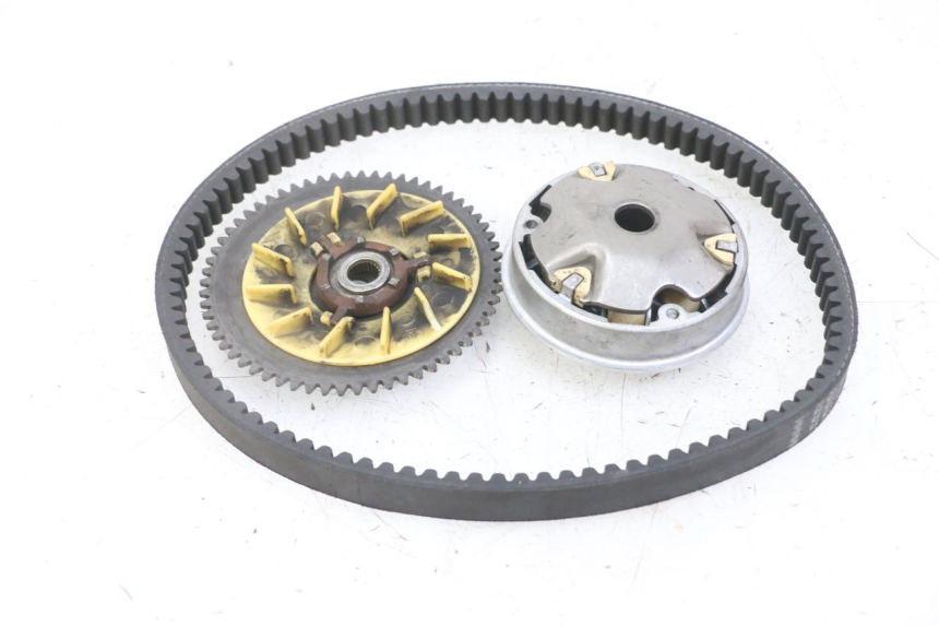 photo de VARIATORE PEUGEOT KISBEE 4T 50 (2018 - 2022) - Zoom sullo stato d'uso