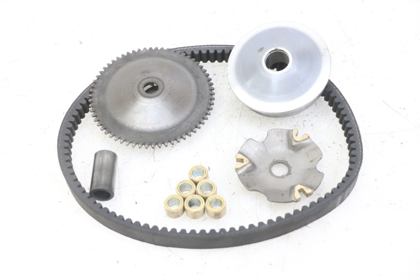 photo de VARIATORE PEUGEOT KISBEE 4T 50 (2018 - 2022) - Altra angolazione