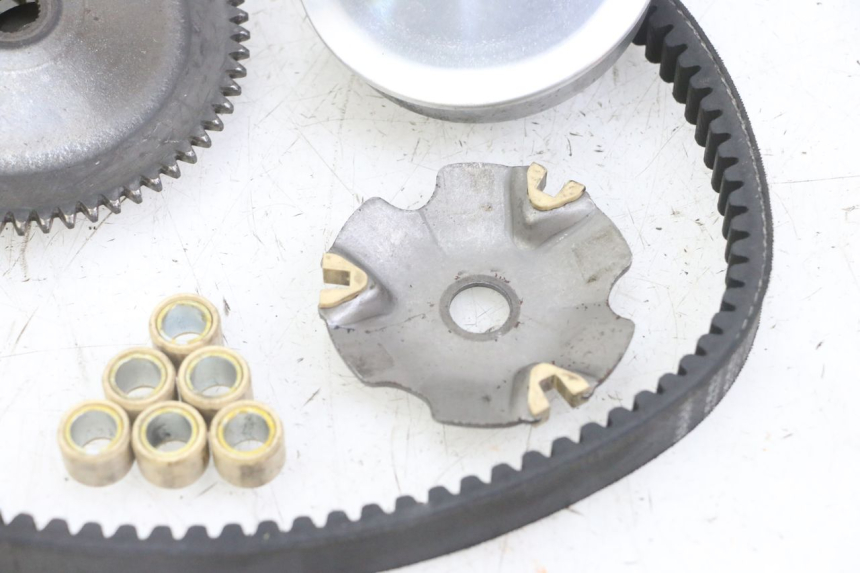 photo de VARIATORE PEUGEOT KISBEE 4T 50 (2018 - 2022) - Vista d'insieme del prodotto